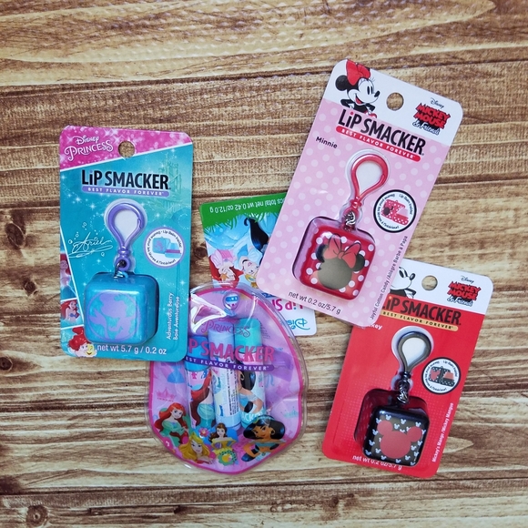Disney Lip Smacker Key Chain Ring Bag Charm Lip Gloss Chapatick Princess Mickey - Picture 1 of 15